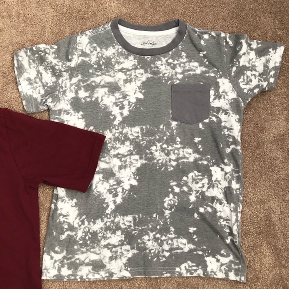 Button down and T-shirt 10/12 - Picture 2 of 3